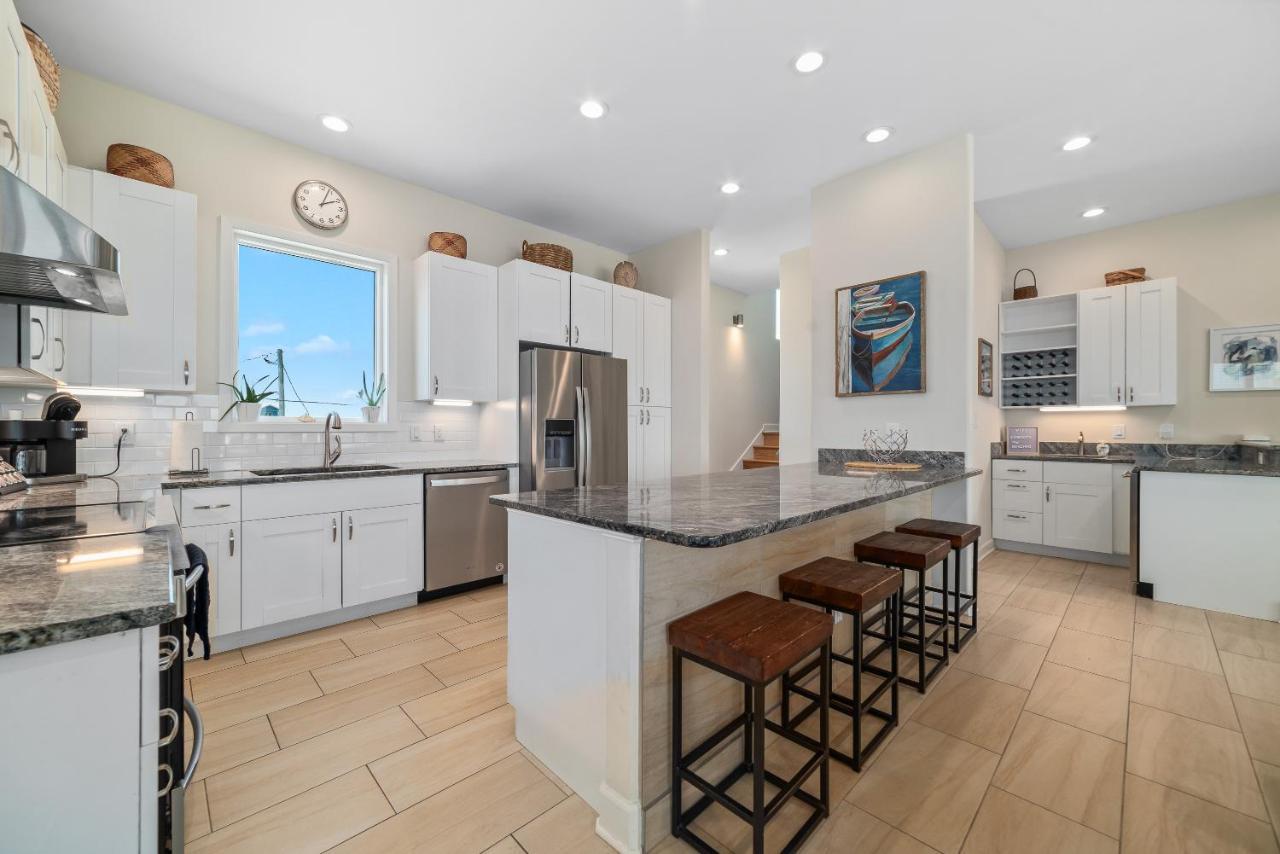 New Gulf Front With Game Room Family Friendly! Gulf Breeze Exterior photo